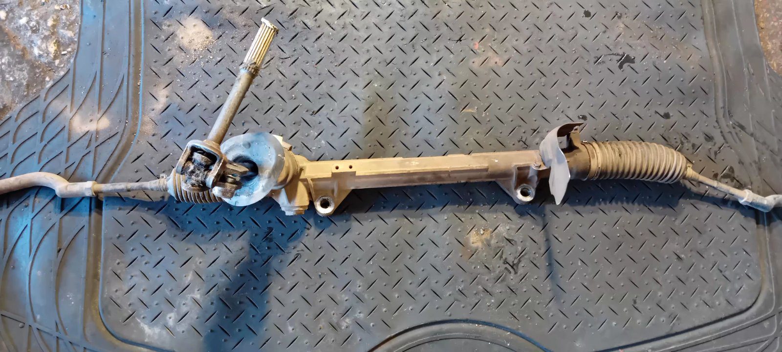 Κρεμαργιέρα Nissan Qashqai ’08