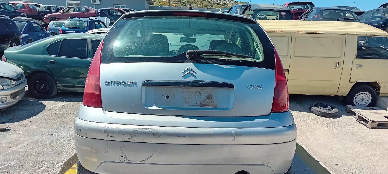 Μεντεσέδες Citroen C3 ’02 Προσφορά.