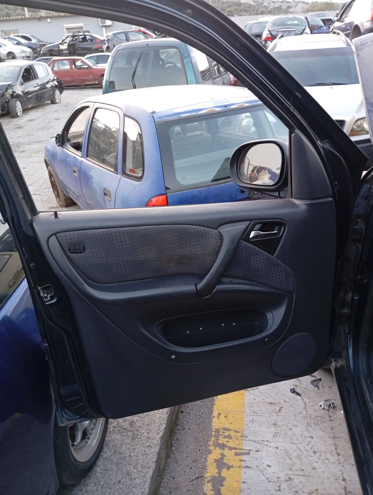 Κλειδαριές Ηλεκτομαγνητικές Mercedes-Benz ML 320 ’00  Προσφορά 70 Ευρώ .