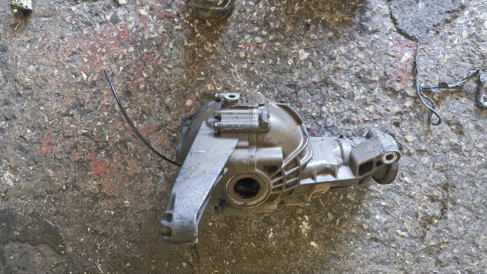 Διαφορικό πίσω ( 4460060031 ) Mercedes-Benz ML 320 ’00 Προσφορά 300 Ευρώ.