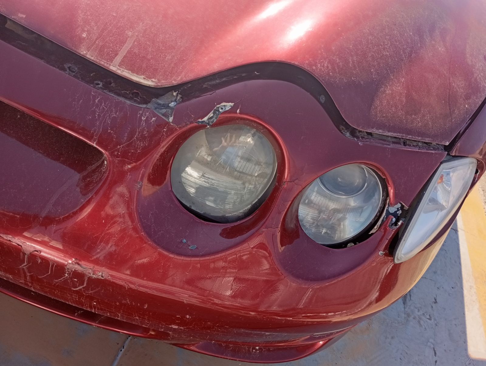 Φανάρια Εμπρός Hyundai Coupe ’00 Προσφορά 80 ευρώ /τεμάχιο.