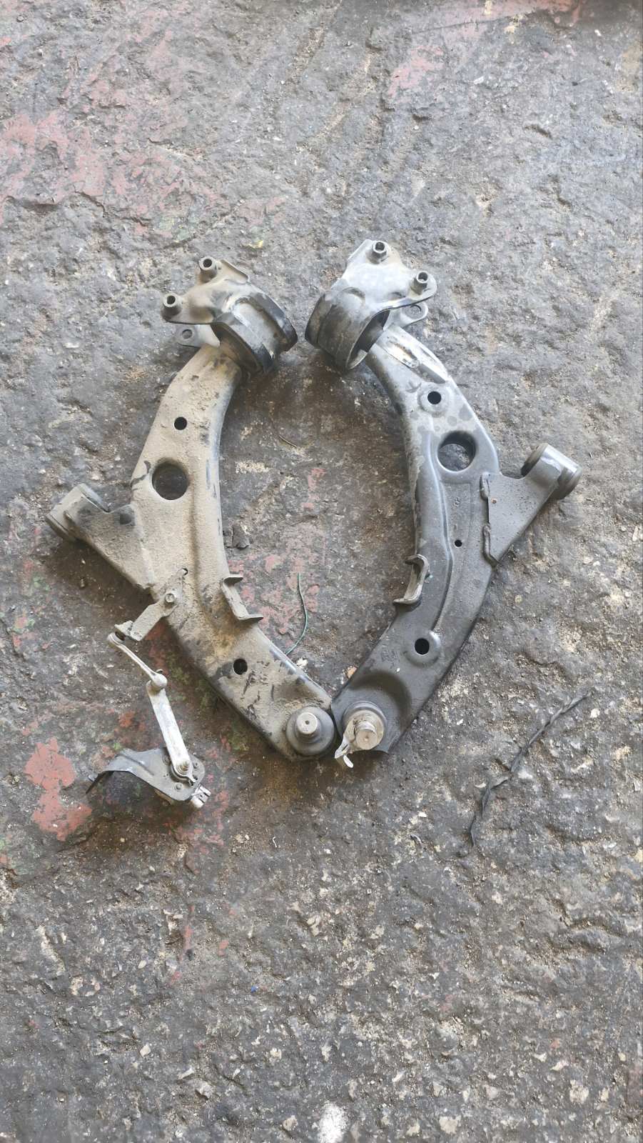 Ψαλίδια Mazda CX-7 ’08