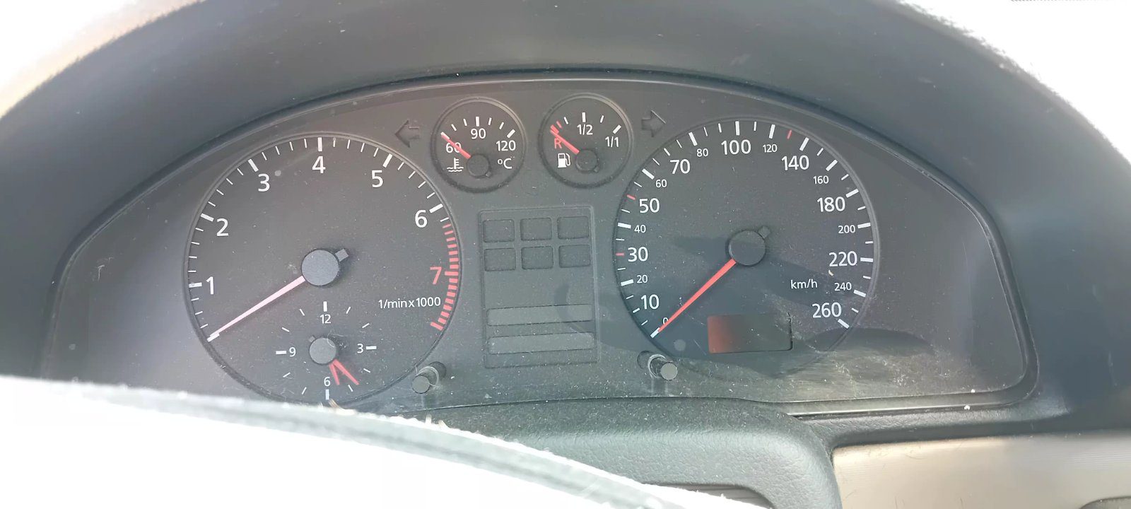 Καντράν-Κοντέρ Audi A4 ’98