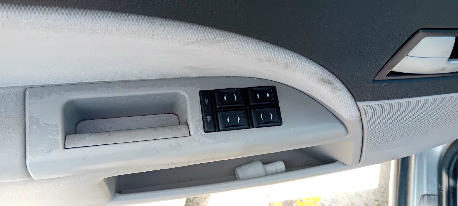 Διακόπτες Παραθύρων Ford Mondeo ’02