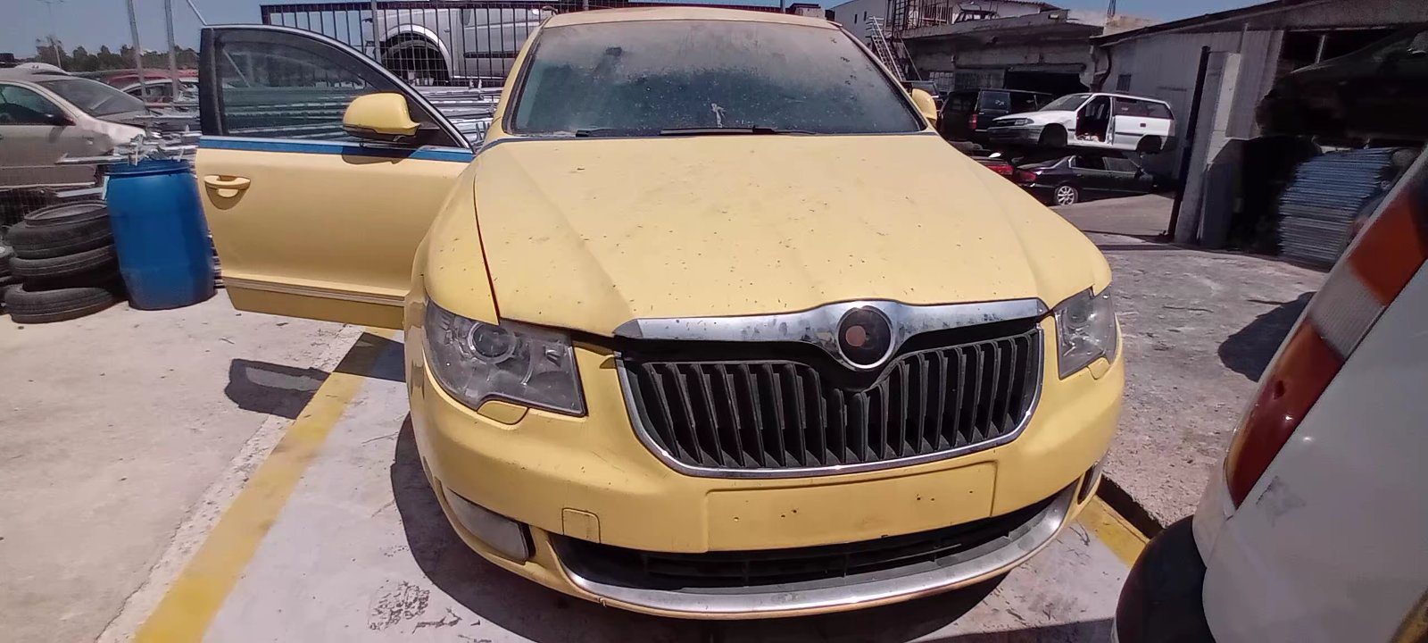 Τροπέτο Μπροστά Skoda Superb ’09
