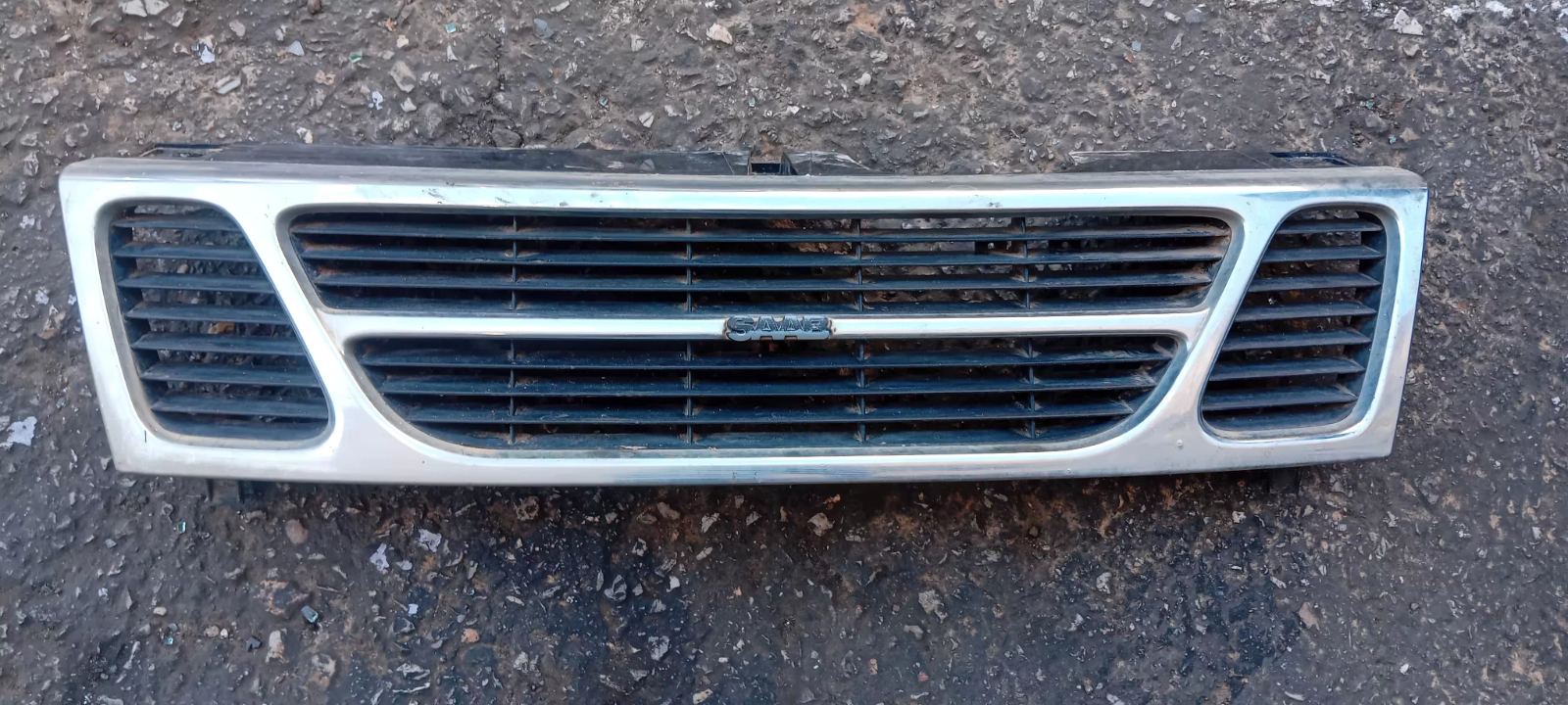 Μάσκα εμπρός Saab 900 ’94 Προσφορά