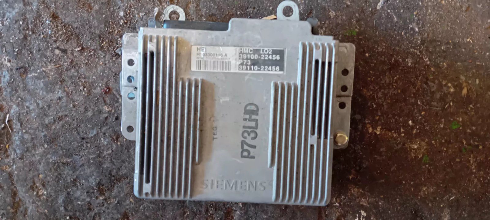 Εγκέφαλος Κινητήρα ( 39100-22456 ) Hyundai Accent ’98 Προσφορά